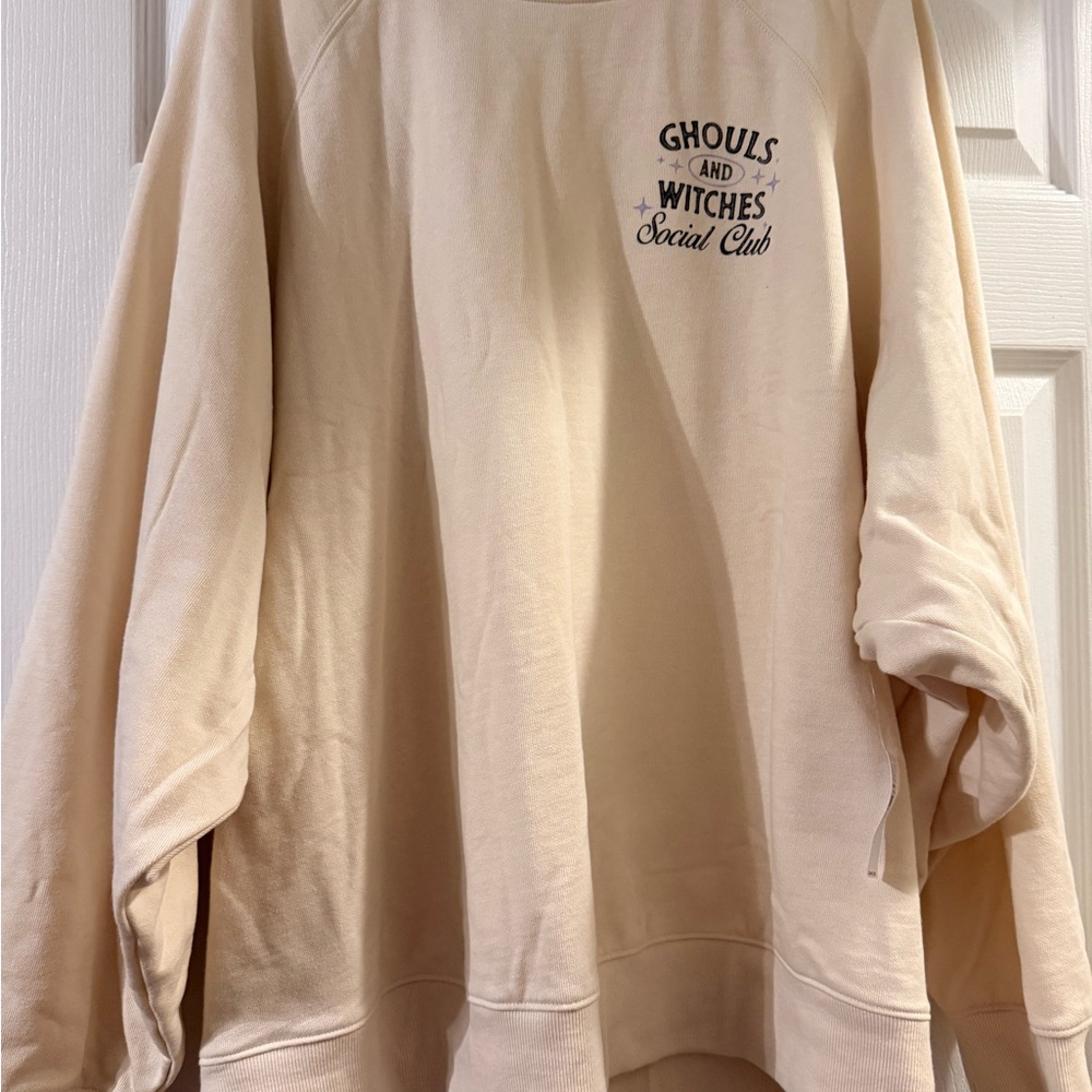 Old Navy Cream Crew Neck Sweater
